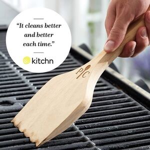 Pampered Chef Natural Wood Grill Scraper